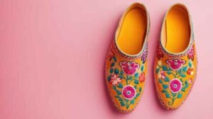 Traditional Juttis: Where Timeless Craft Meets Modern Style