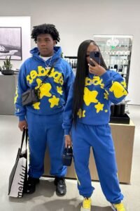Why sp5derr sweatsuit fits dominate youth clothing trends
