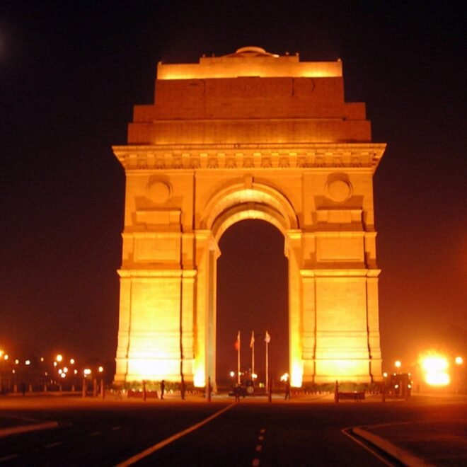 Mathura to Delhi Cab | Mathura to Delhi Taxi