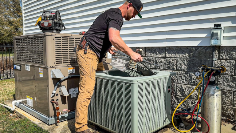 Why Woodland Park Homeowners Are Upgrading Their Heat Pumps