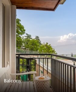 Homestays in Mussoorie Near Mall Road | Luxury Family Stay