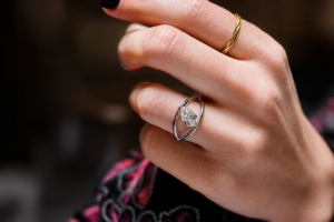 From Diamond Shape to Setting: Creating Your Own Custom Lab Grown Diamond Rings