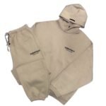 Essentials Tracksuit UK Guide: Style, Fit & Trends for 2026