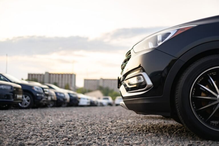What Happens If You Return a Rental Car Late in Dubai?