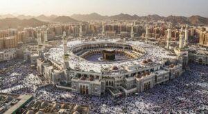 How to Choose Umrah Packages That Match Your Travel Budget