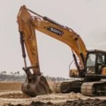 Excavator Powerful Equipment for Efficient Earthmoving and Site Development